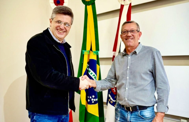Fically assume interinamente a administração municipal